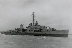 USS Noa DD-841